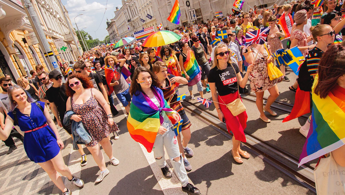 Jana Mičeková - Zákulisie príprav Dúhového PRIDE Bratislava priblížila jeho predsedníčka