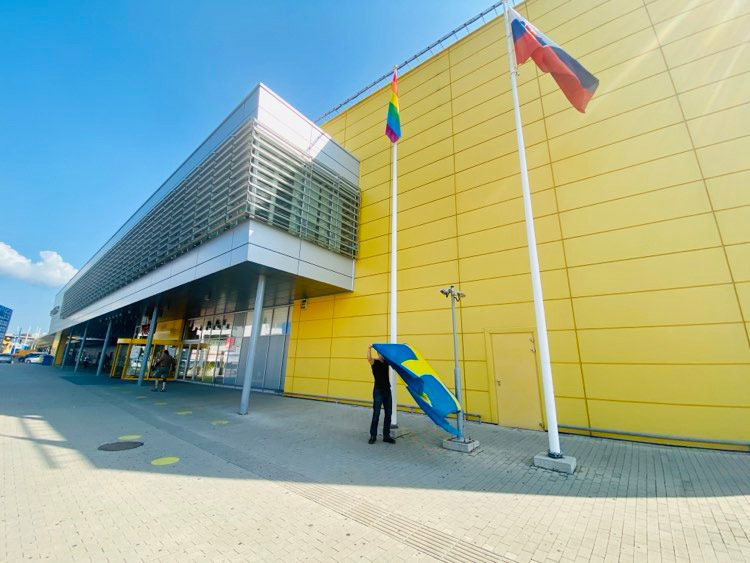 Dnes je PRIDE deň! Zapojte sa aj vy s dúhovou vlajkou