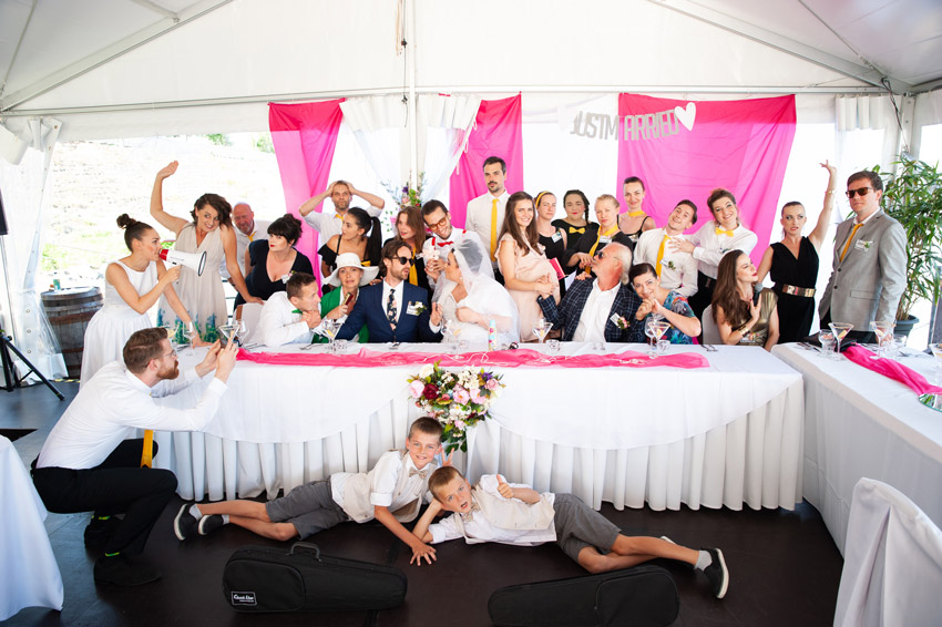 Pri počúvaní Britney číta Kunderu, o hľadaní rovnováhy rozpráva Troška Troska