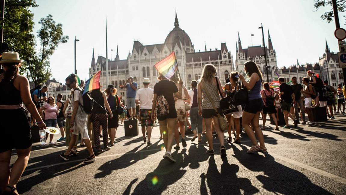 Maďarské queer párty v ohrození. Možno ich budeme robiť len v lese, hovorí dídžejka