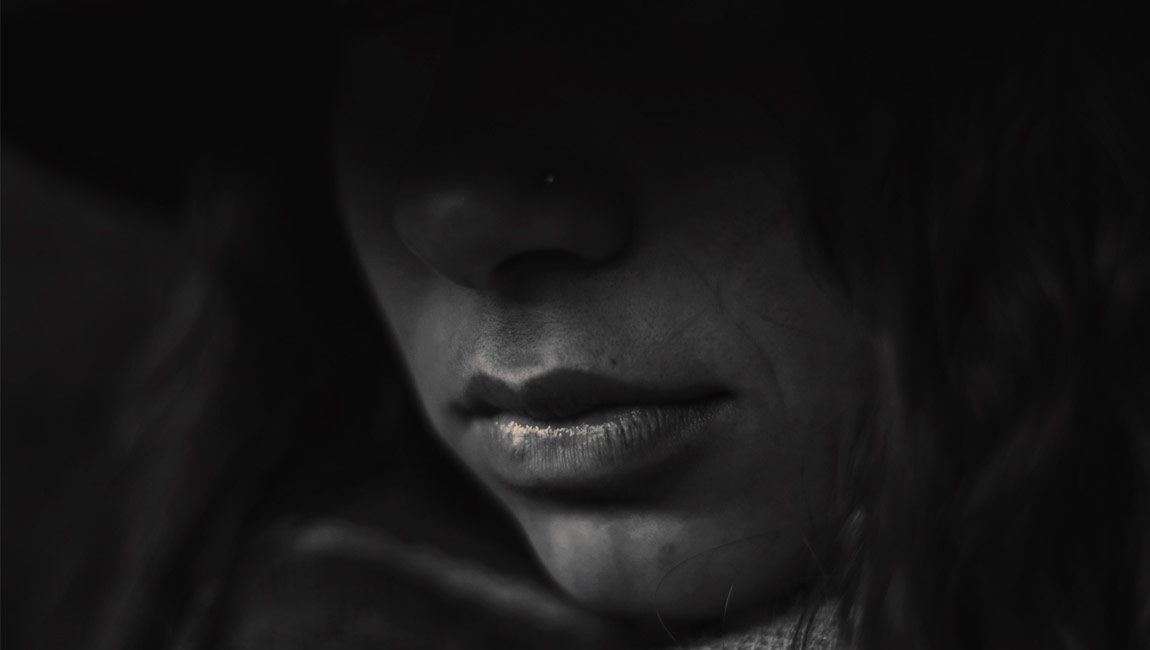 Hovorme o súhlase: Zákony o znásilnení na Slovensku sú zastaralé, upozorňuje Amnesty International