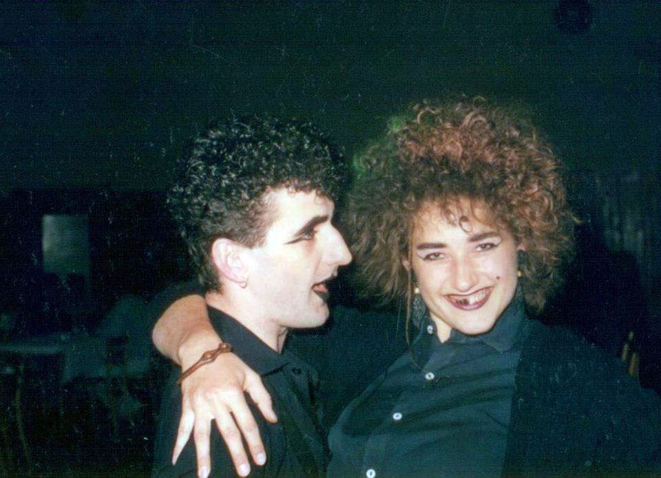 Karneval v spoločenskom zariadení Vodárne a kanalizácie, Bratislava okolo roku 1991.