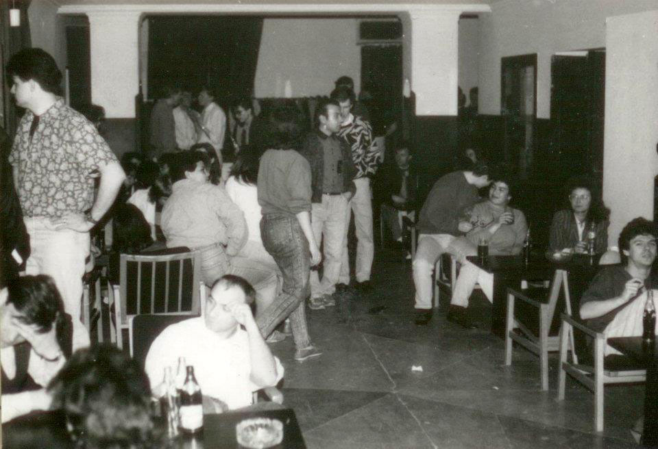 Kamel klub, Bratislava, 10. 4.1992