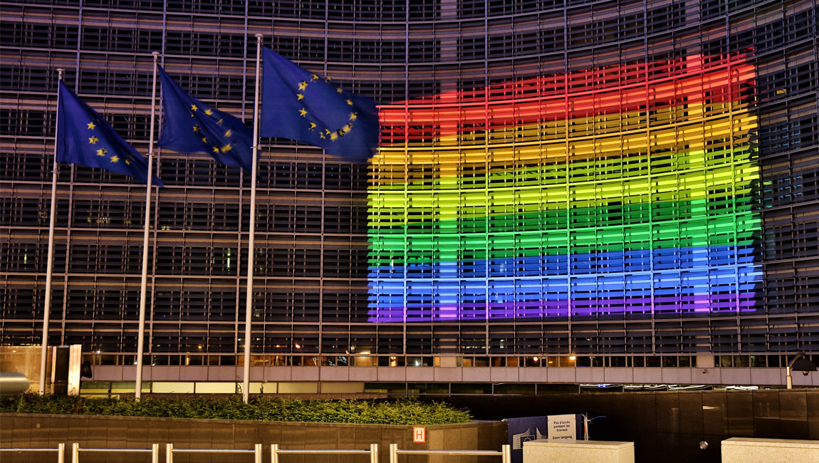 Európsky parlament ostro skritizoval maďarský zákon proti dúhovej komunite