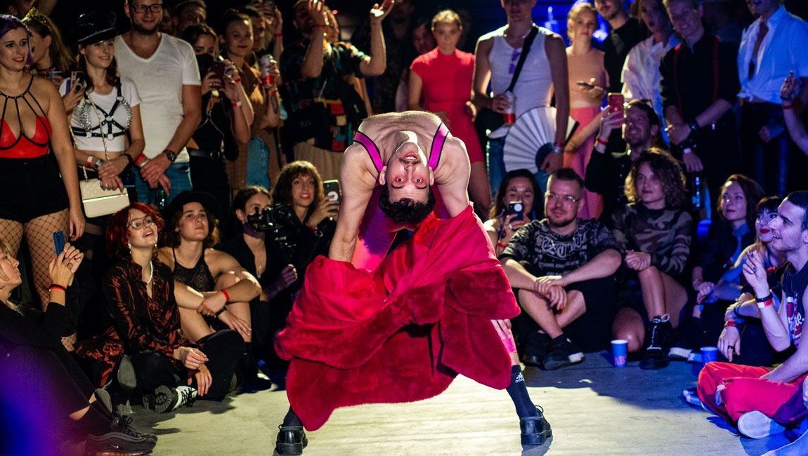 Slobodný svet plný rešpektu, fantázie a inšpirácie, pozrite si fotky z Ball of Shame