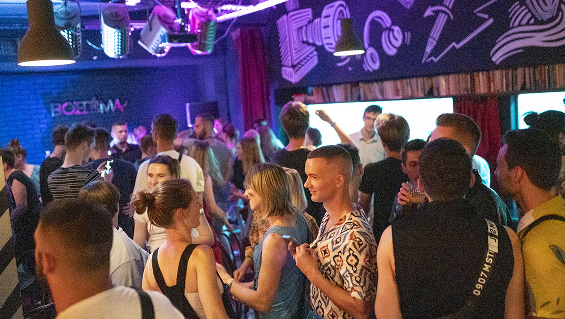 Dobrú náladu a radosť z vydareného Dúhového PRIDE cítiť aj na fotkách z afterparty