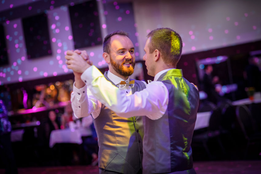 Teplý ples: Vytancovať svoju lásku môžete na Queer Balle v Prahe a v Brne