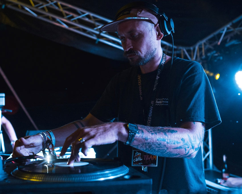 Poľský DJ Teddy Bear dnes zahrá na Tepláreň párty v Šafku
